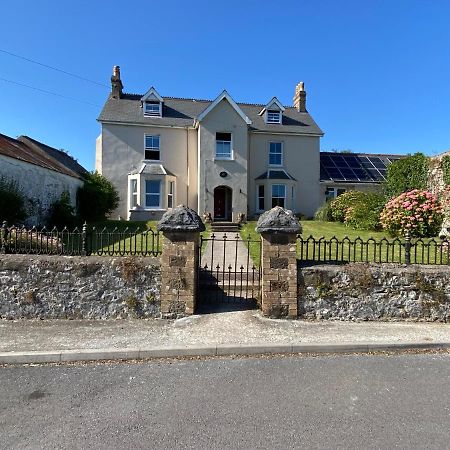 אמרות' East Llanteg Guest House מראה חיצוני תמונה